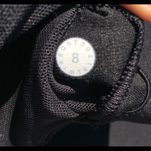 Lululemon Sun Setter Tank - Picture 3 of 5